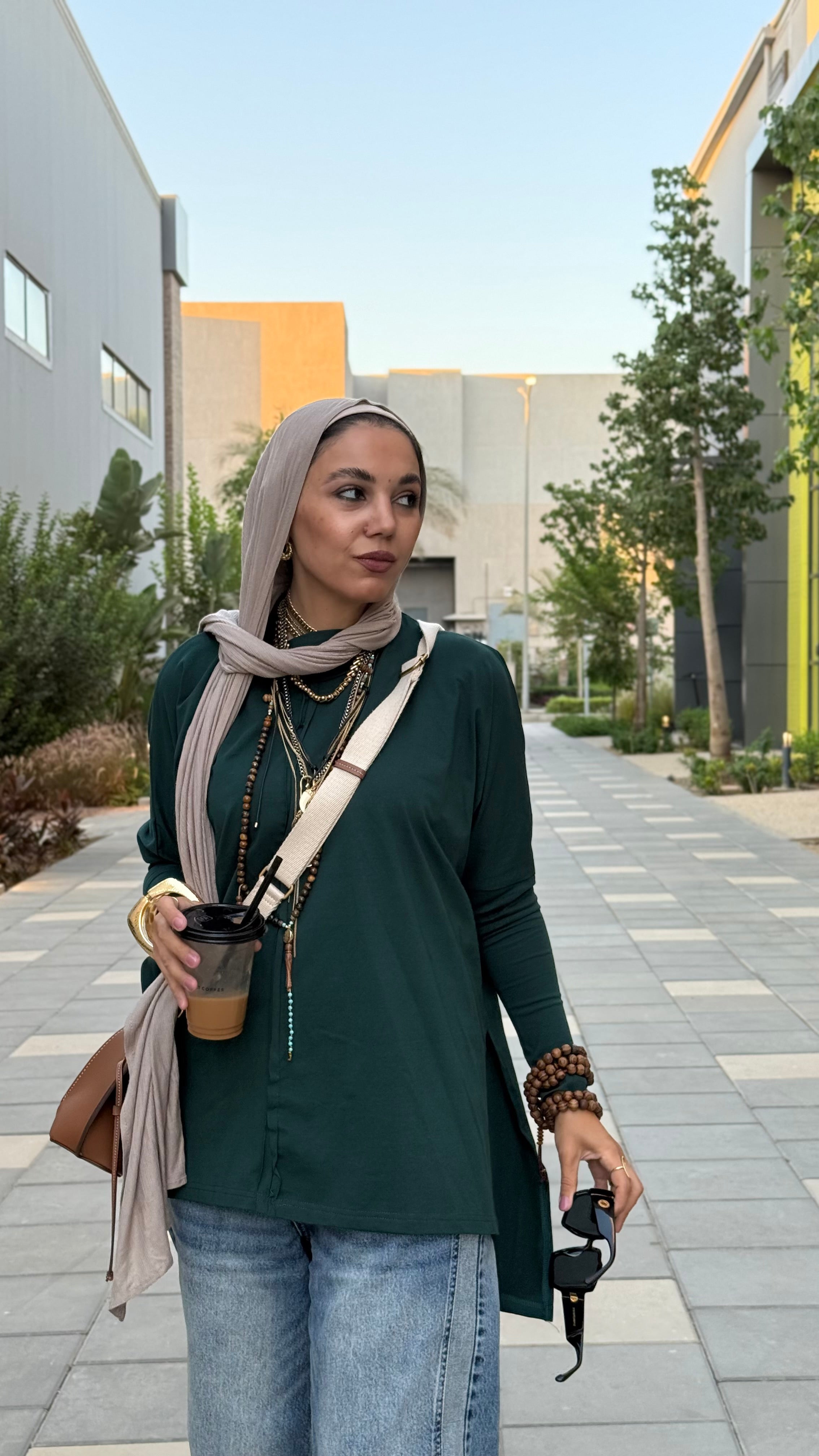 Teal premium cotton top.