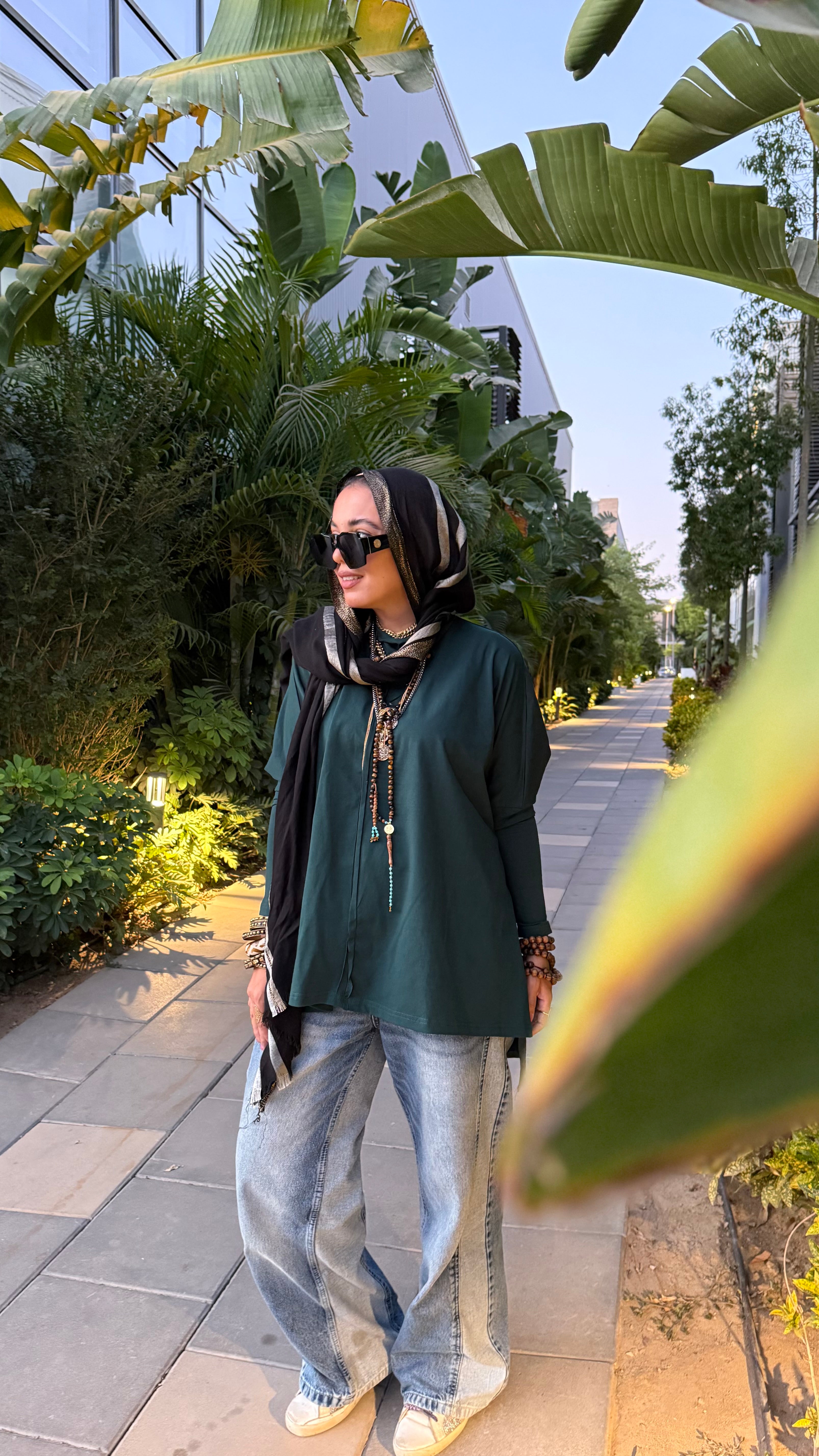 Teal premium cotton top.