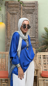 Royal blue loose poncho( it’s not allowed to order multiple pieces from satin pieces to try)