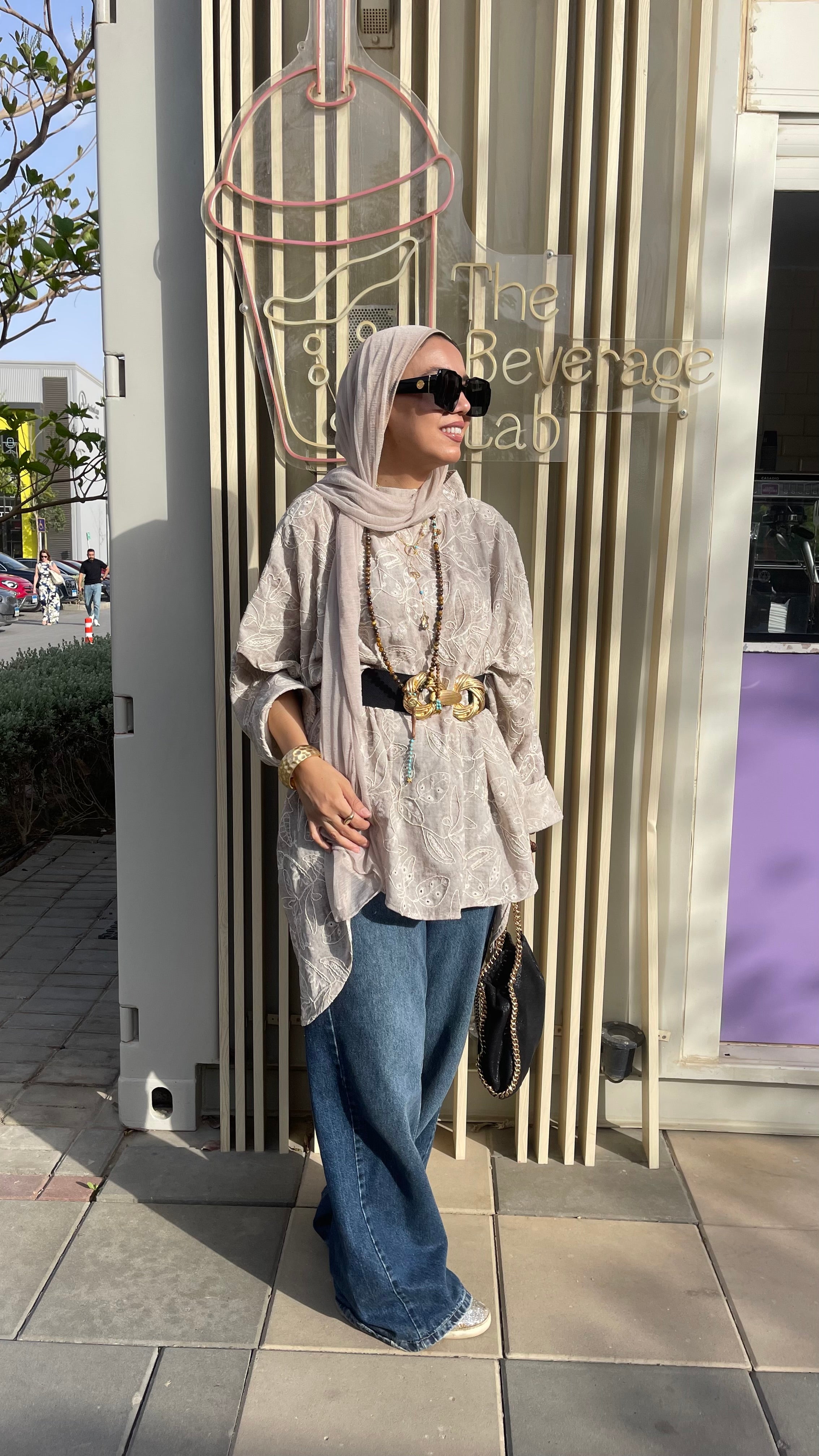 Cafe Premium pure linen stitched poncho