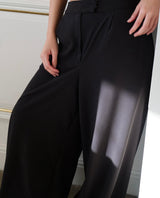 Black loose pants