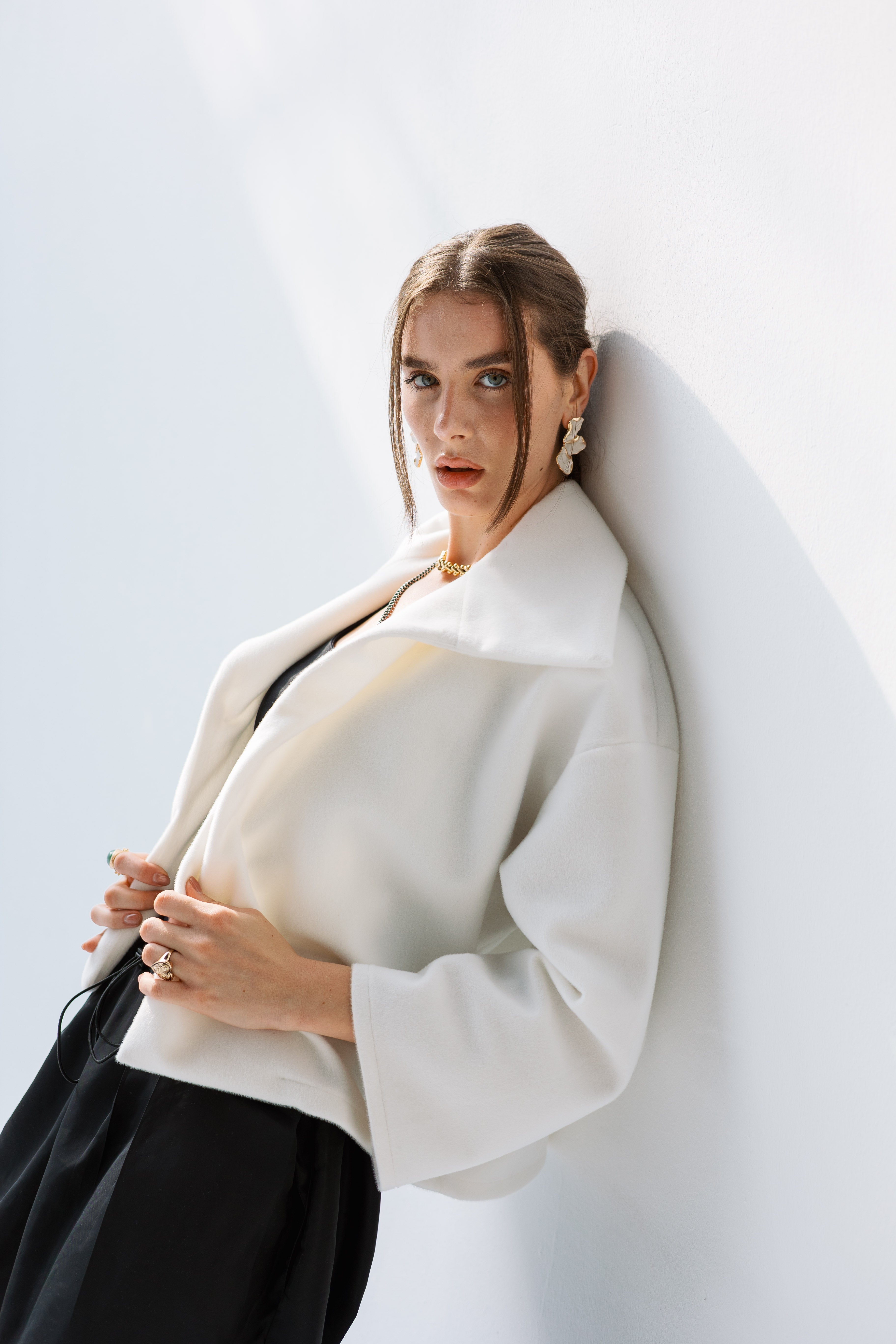 White High neck soft fur jacket