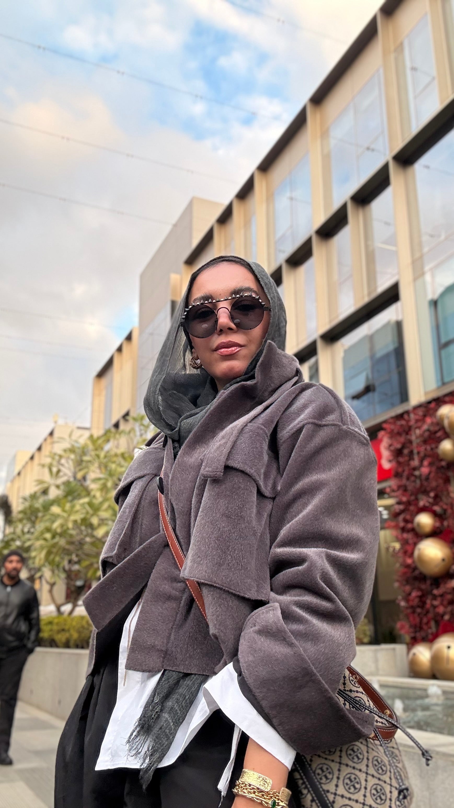 Cropped soft fur grey jacket