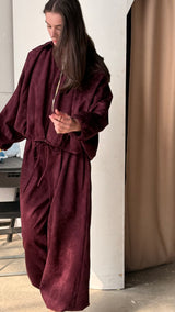 Burgundy suede ballon set