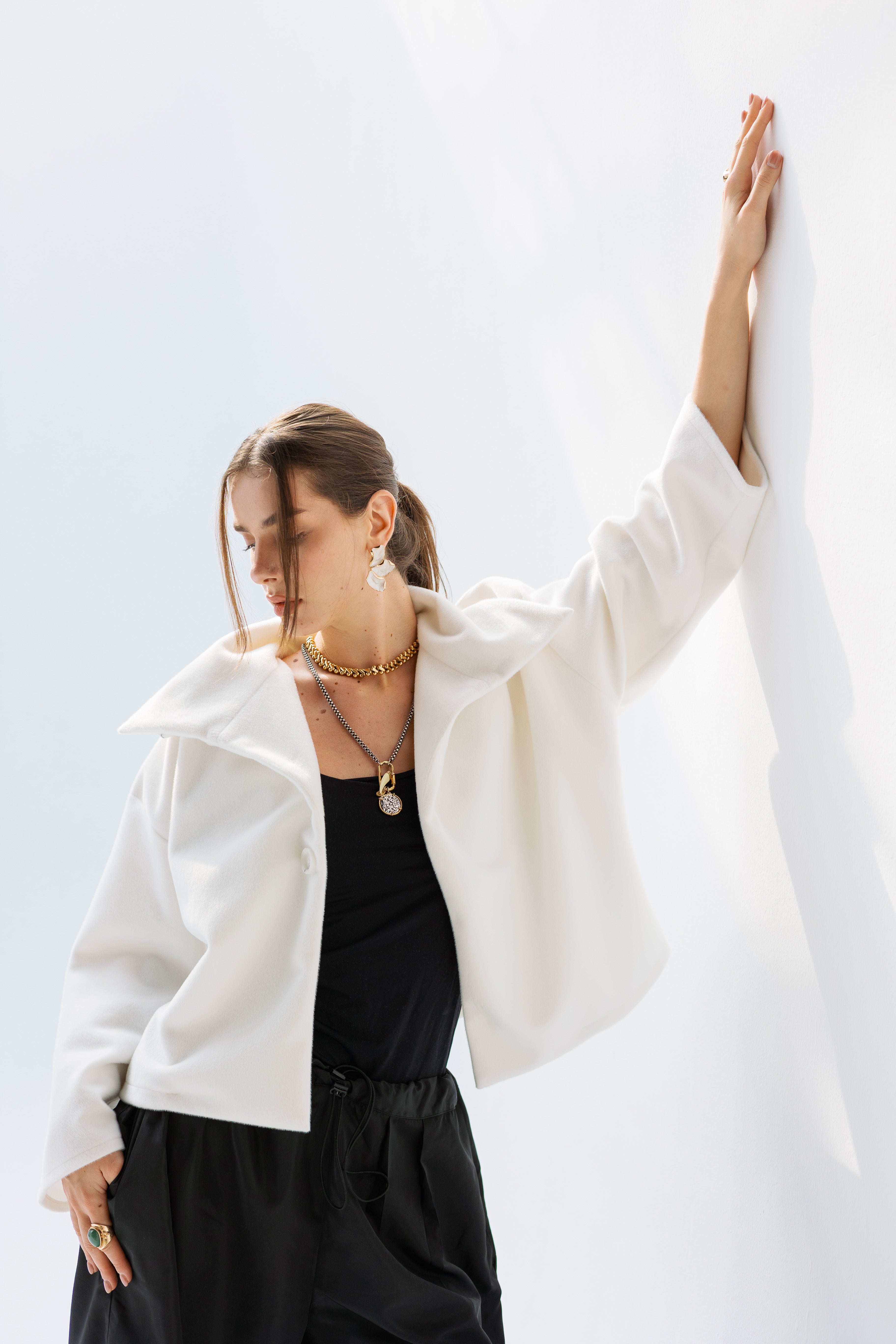 White High neck soft fur jacket