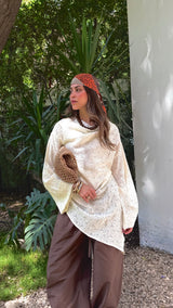 Drama Asymmetrical top - off white